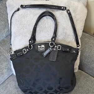 Vintage Y2K Coach Black Signature Jacquard Tote with Patent Trim and Strap